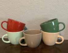 Load image into Gallery viewer, Green mug, Daddy mug, Established mug, New dad mug, Valentines day, Baby Reveal Mug, Baby reveal dad, Daddy mug, Daddy to be,New dad.Mug him