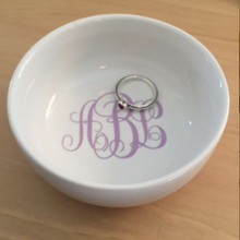 Load image into Gallery viewer, Monogram Ring Dish