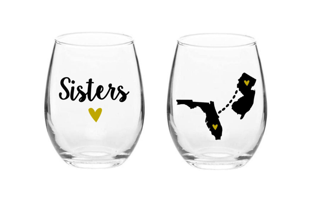 Sisters Wine Glass, Custom Long Distance Sisters Wine Glass, Sister Gift, Sister Long Distance, Sisters Birthday Gift, Sisters Wine Glasses